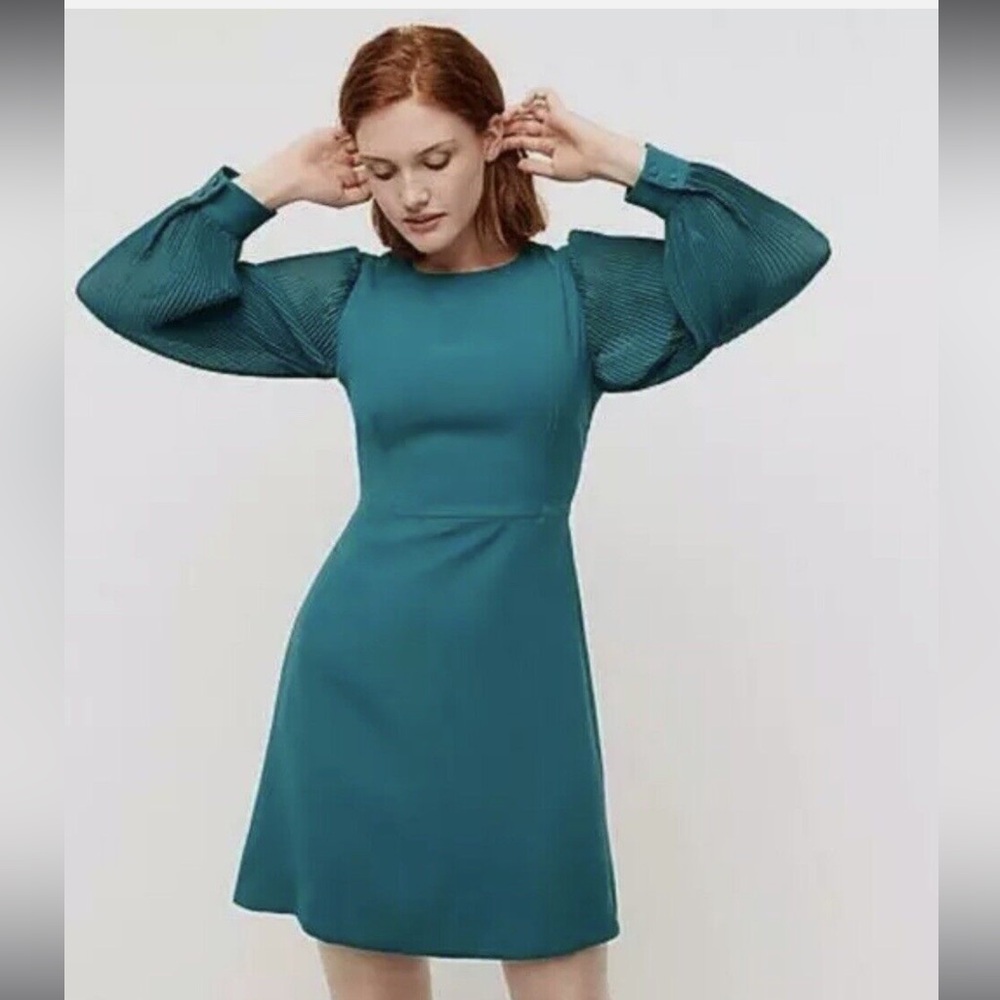 NWT J. Crew Foggia Green Crepe Pleated Sleeves Dress.